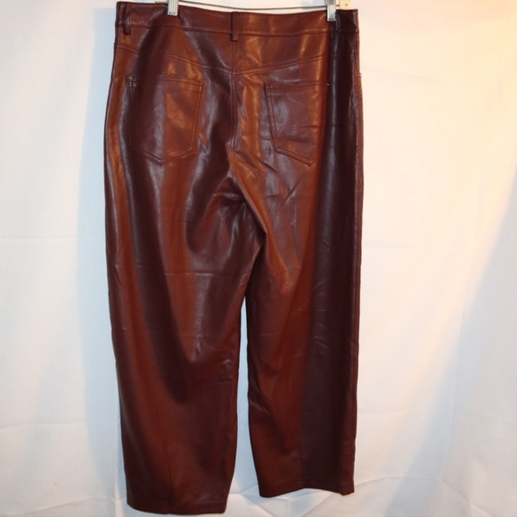 Anthropologie Pilcro The Breaker Cropped Faux Leather Pants in Wine Size 32 - Picture 6 of 14